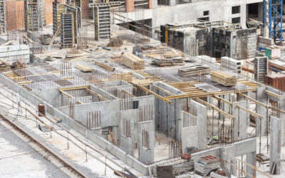 Bauen ohne Beton: Holz, Lehm & Recycling im Realitätscheck